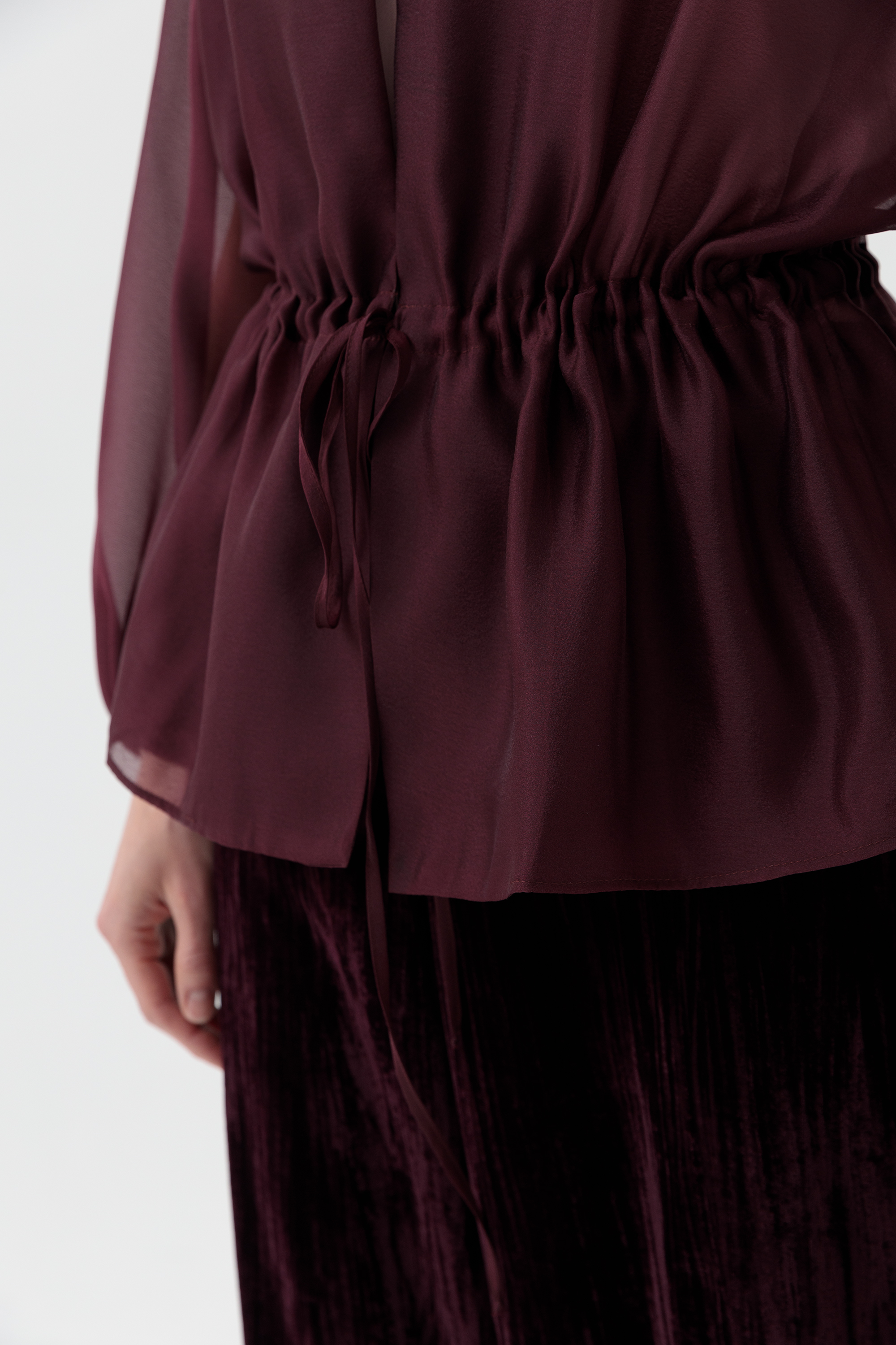 Блузон-накидка из органзы Тольфа