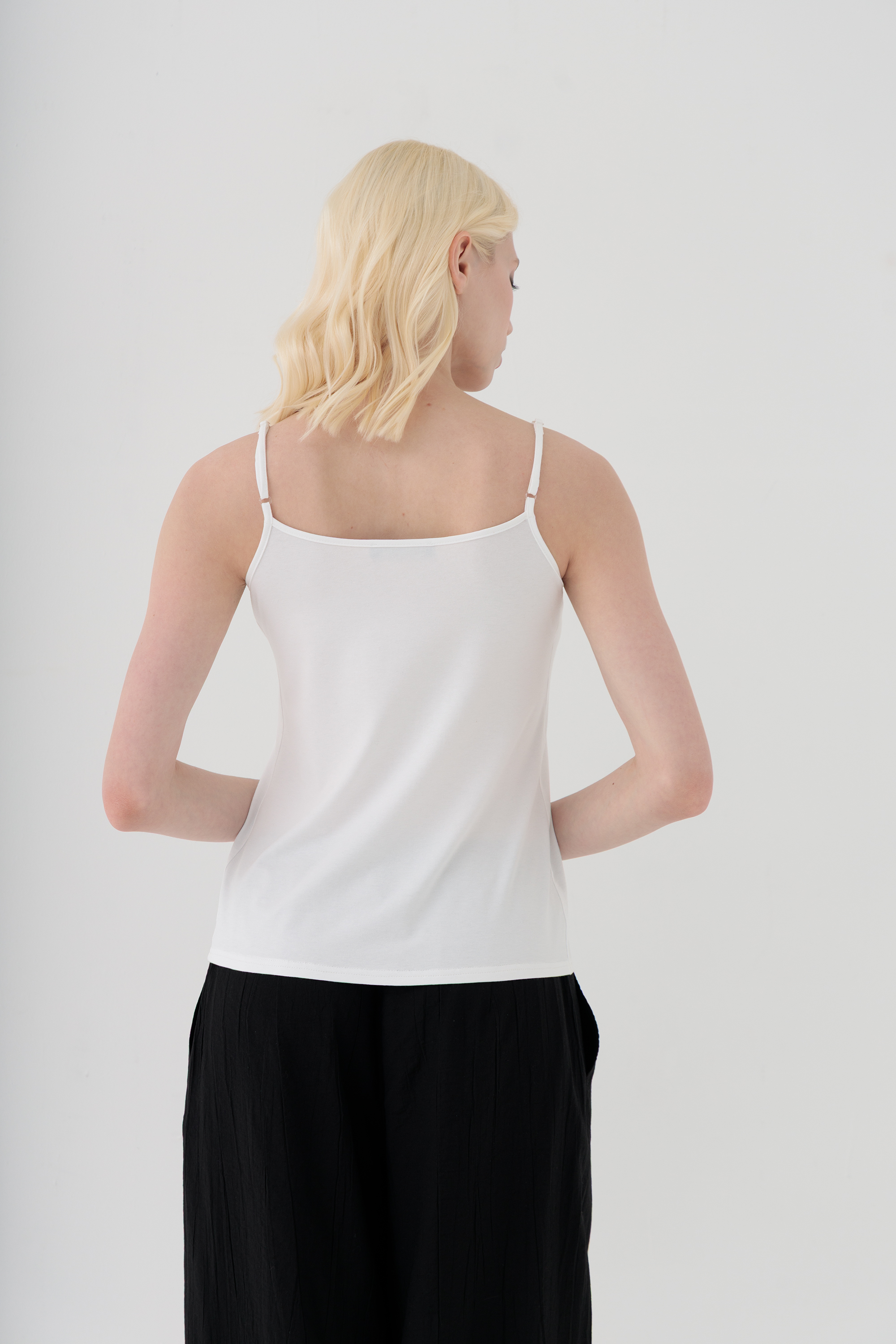 топ НИНО белый