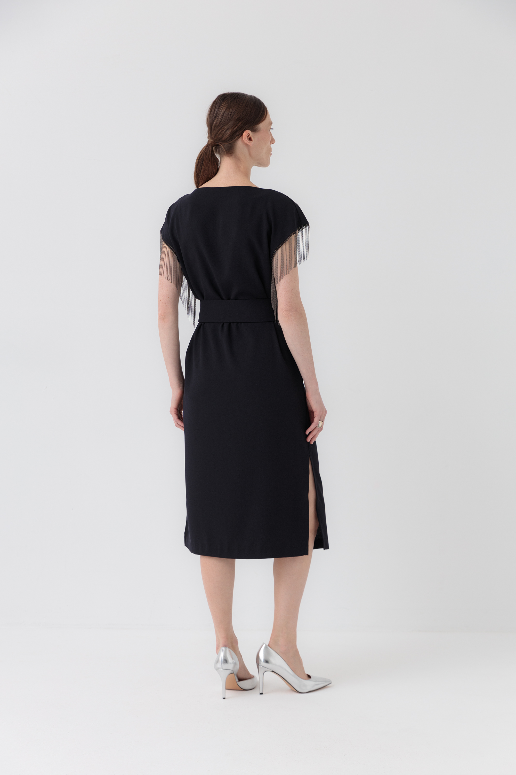 Платье прямого силуэта Верона