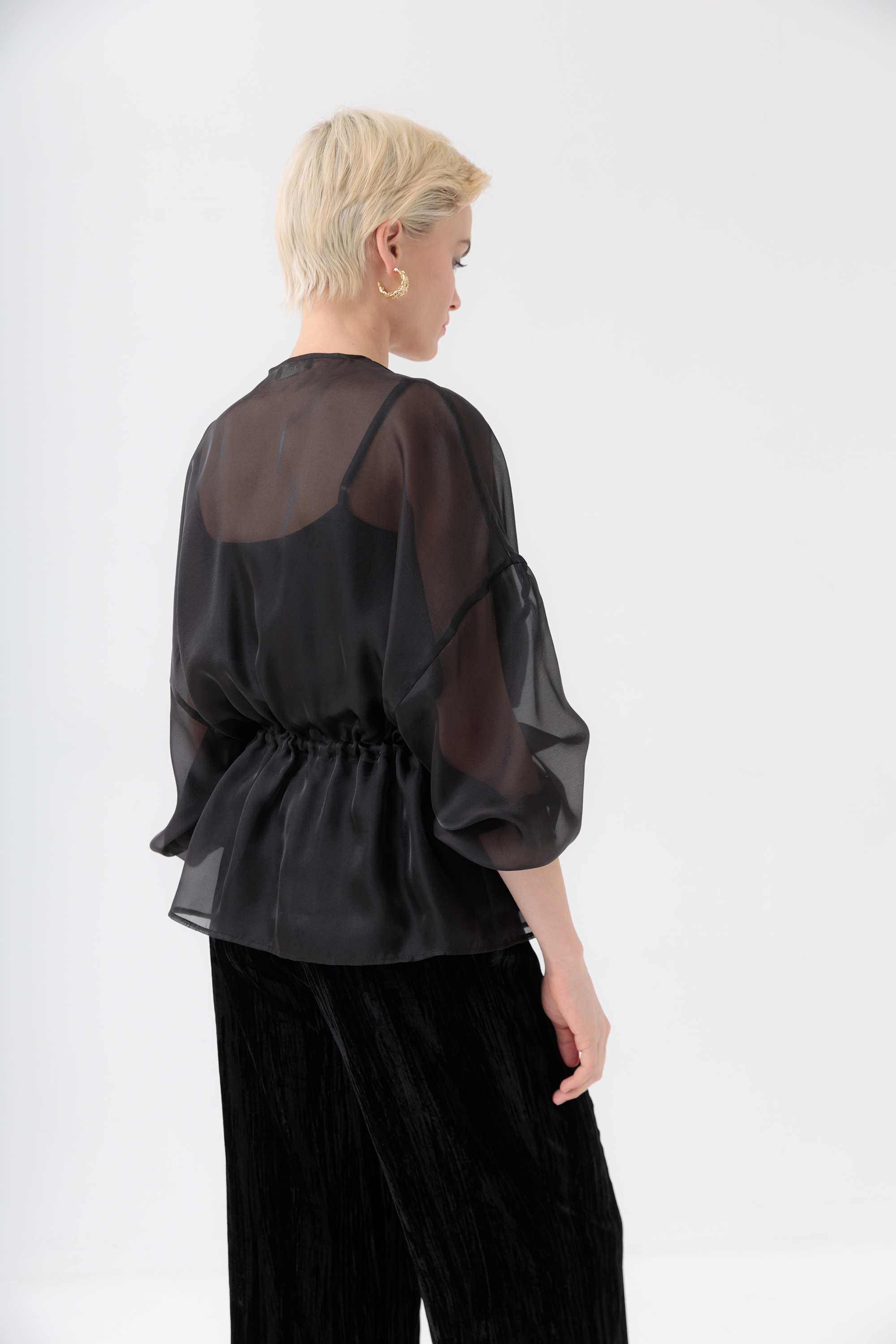 Блузон-накидка из органзы Тольфа