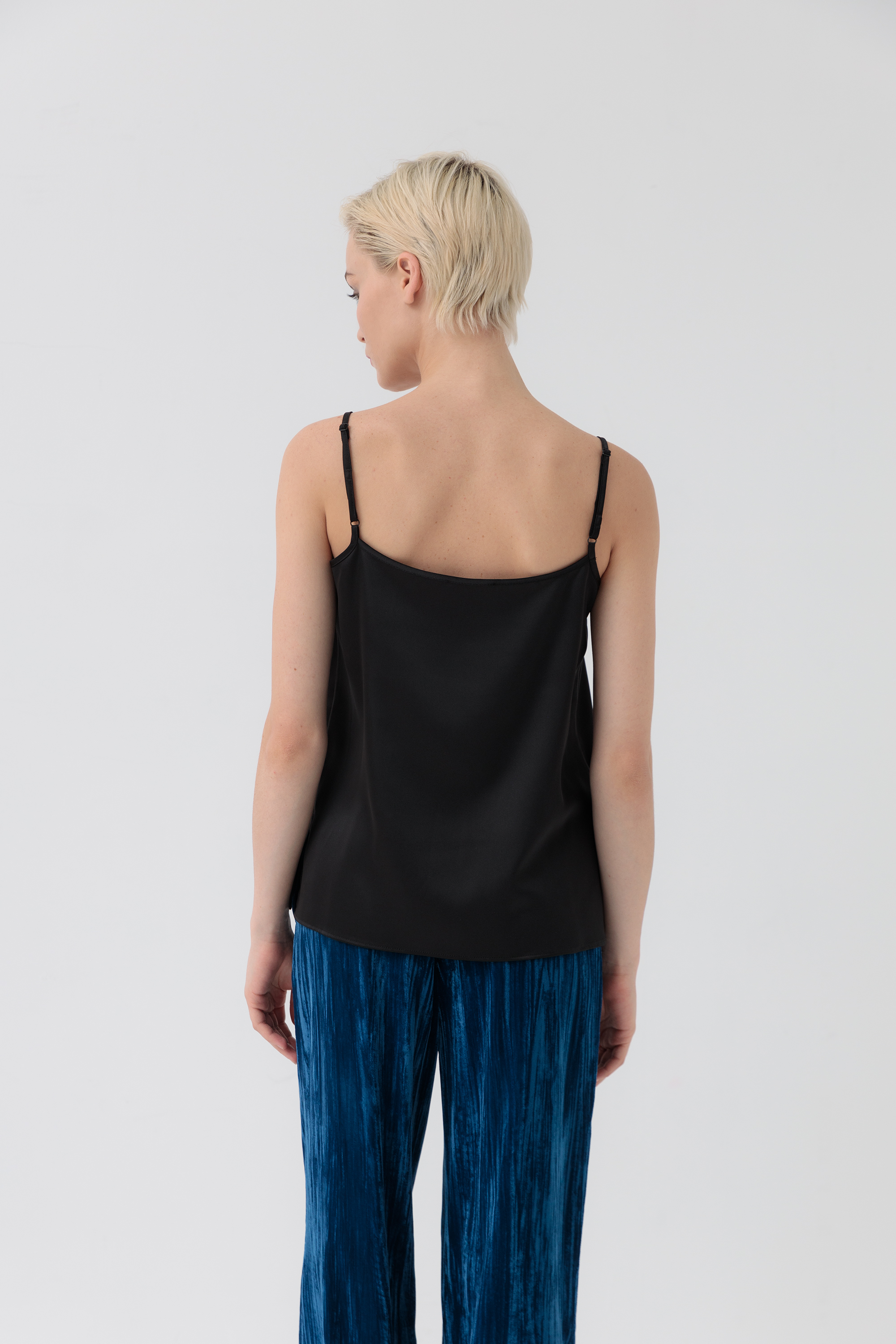 топ ТОЛЬФА черный