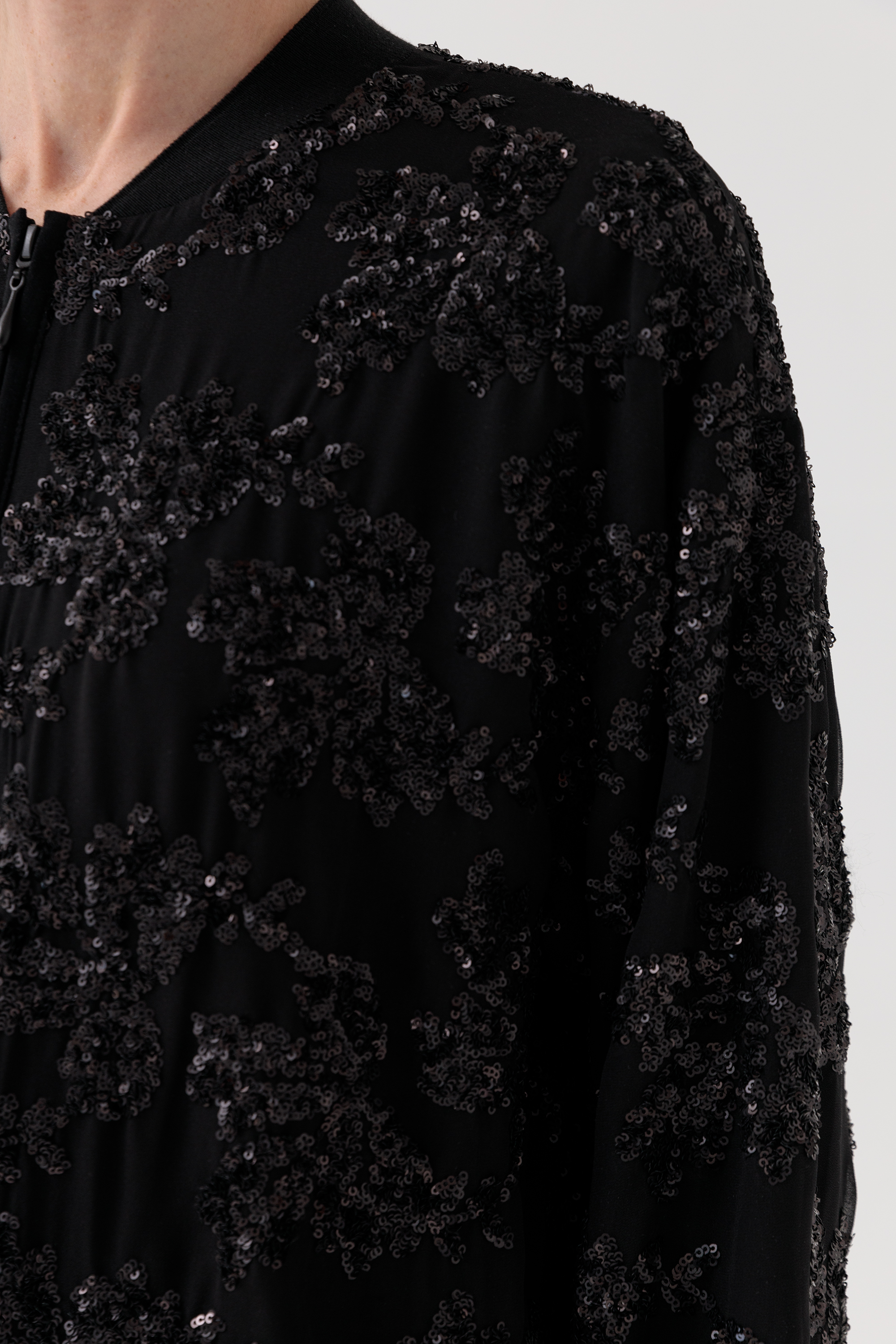 Бомбер Алькамо