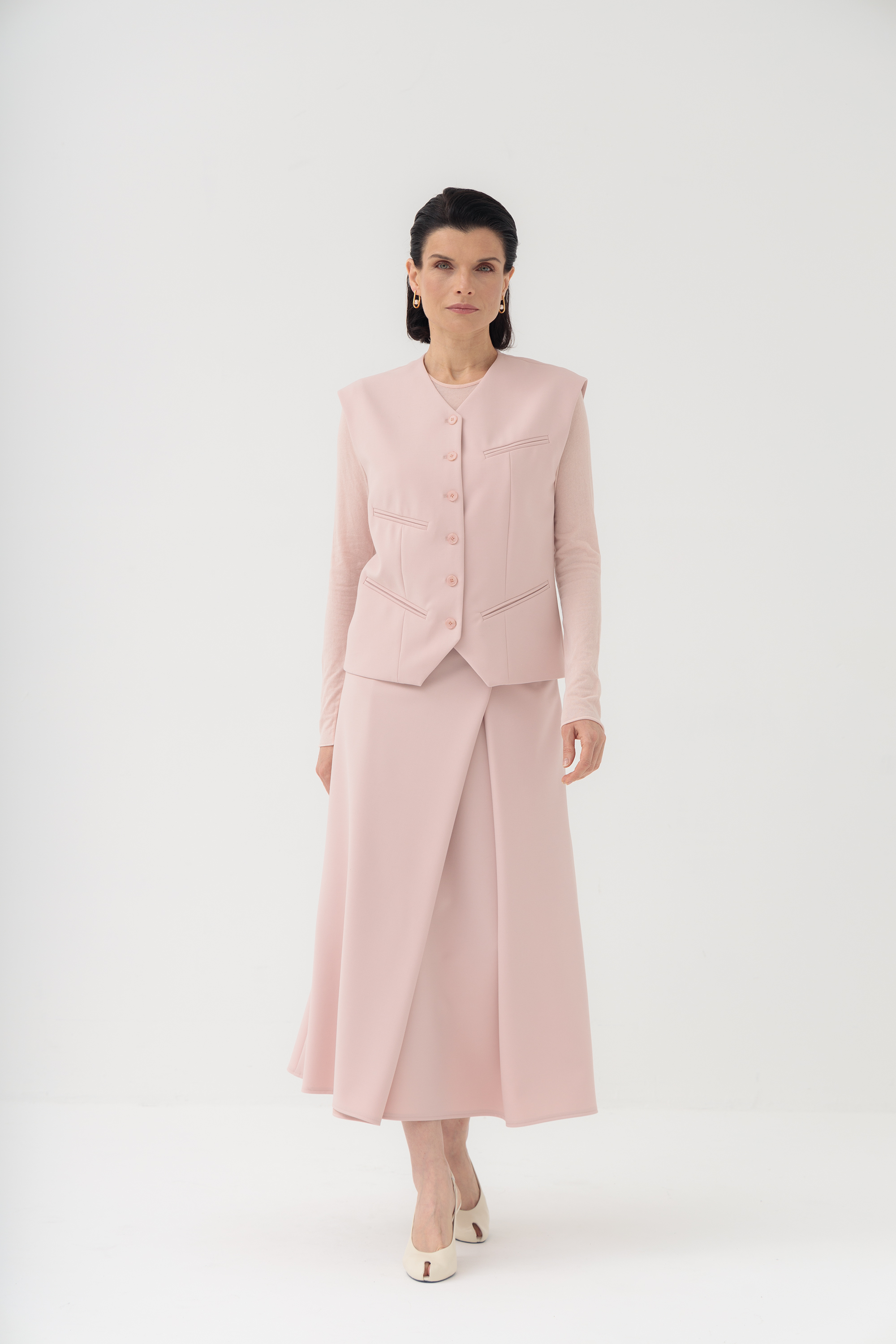 жилет РОЗАТЕ